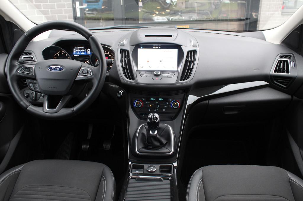 Ford Kuga 1.5 EcoBoost Titanium / Carplay / Keyless / N.A.P., 4 cilinders, Met garantie (alle), Blauw, Leder en Stof