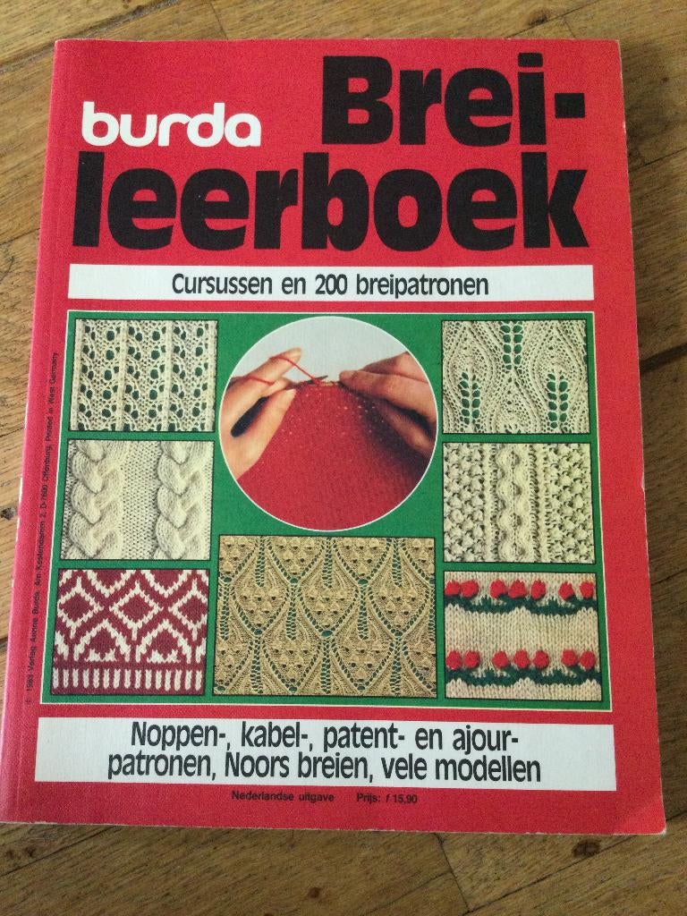 Burda Brei leerboek, Ophalen of Verzenden, Zo goed als nieuw, Breien, Patroon of Boek