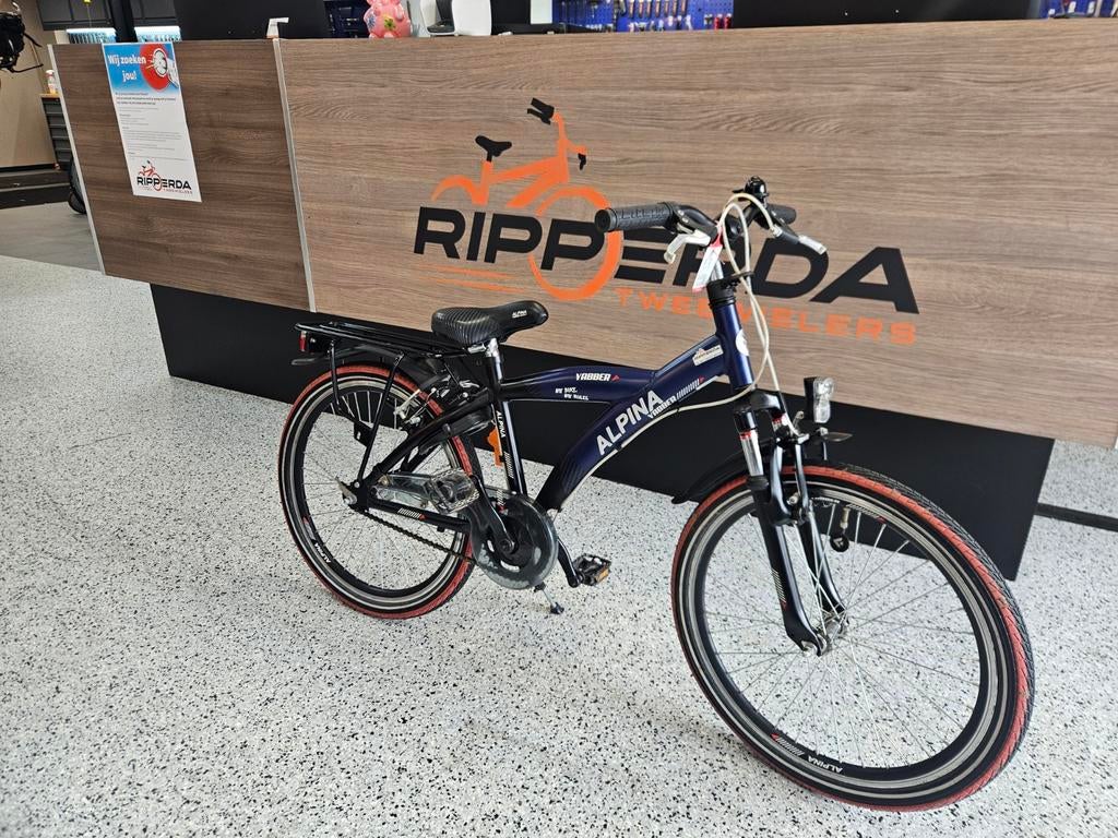 Alpina Yabber 22 inch jongensfiets - Blauw/Rood, 22 inch, Gebruikt, Postbus 123, 8000 AC Zwolle, Ophalen of Verzenden