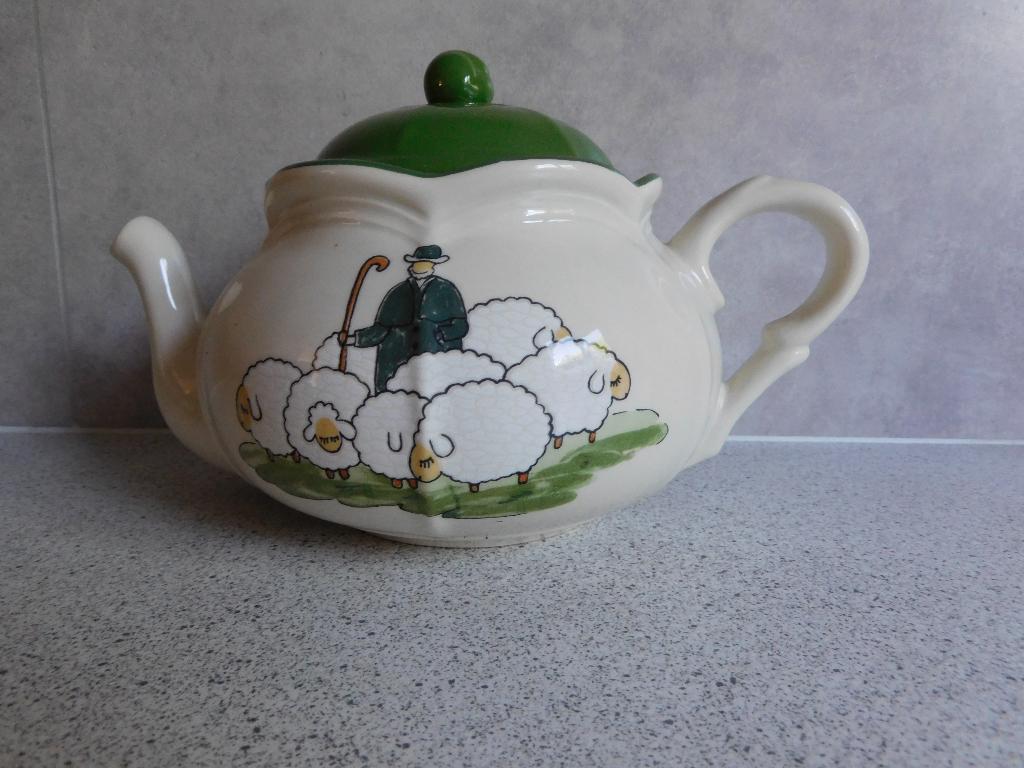 Theepot Schaap en Herder Zeller Keramik, Keramiek, Overige typen, Ophalen of Verzenden, Zo goed als nieuw