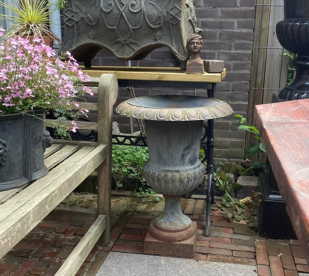gietijzeren tuinvaas bloempot oude kleur, Tuin en Terras, Ophalen, Gebruikt