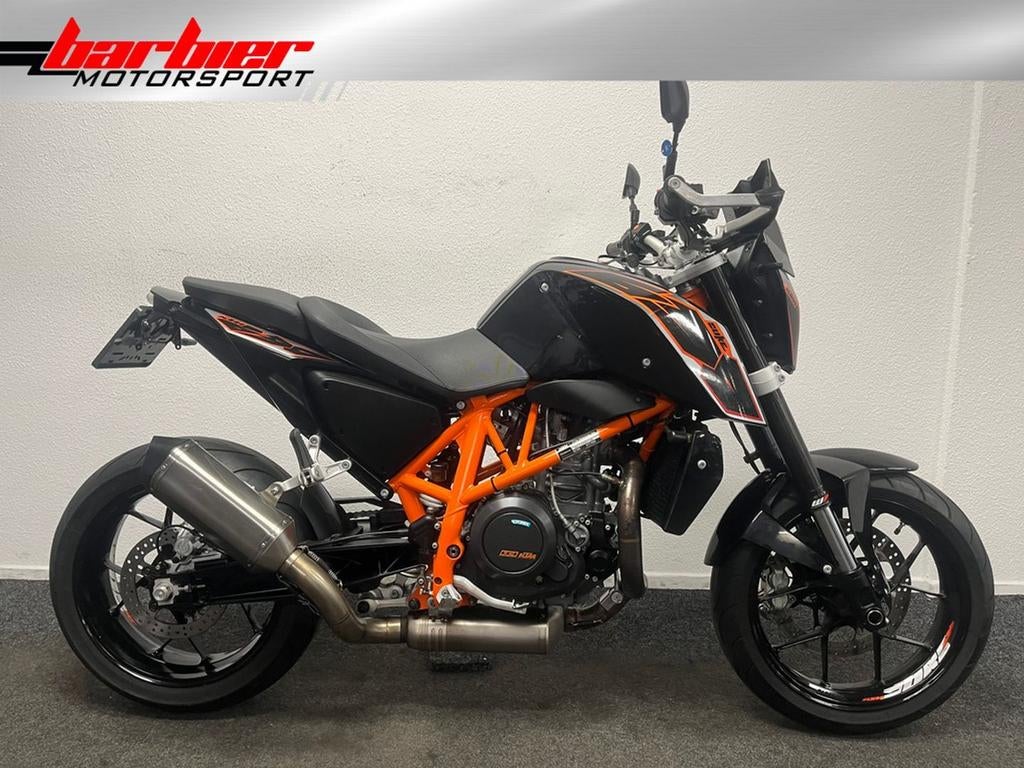 Hele mooie  KTM 690 DUKE ABS 690DUKE (bj 2015), Motoren, Motoren | Kawasaki, Bedrijf, Naked bike, 12 t/m 35 kW, Minimaal motorrijbewijs A2