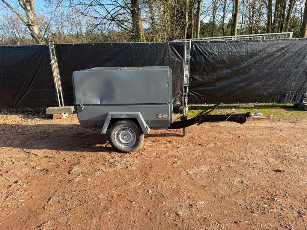 Mobiele compressor 3m³, Doe-het-zelf en Verbouw, Compressors, Gebruikt, 100 liter of meer, Minder dan 200 liter/min, Ophalen