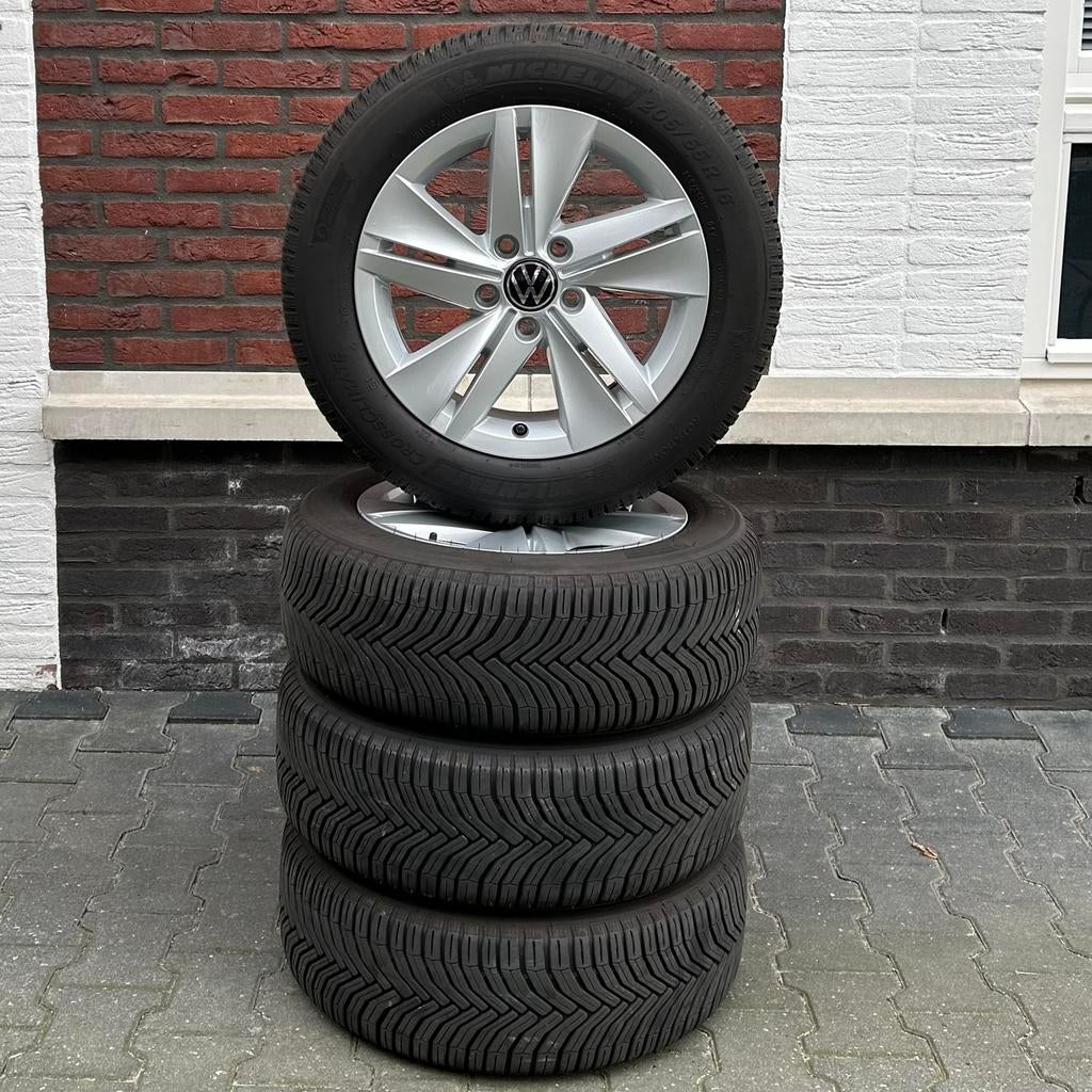 Volkswagen Norfolk Velgen / Michelin CrossClimate Banden, Ophalen, Gebruikt, Seat