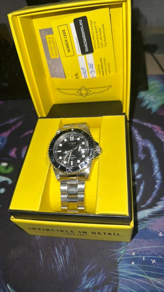 Invicta horloge gloednieuw komt met doos, Ophalen of Verzenden, Zo goed als nieuw, Zwart, Jongen of Meisje
