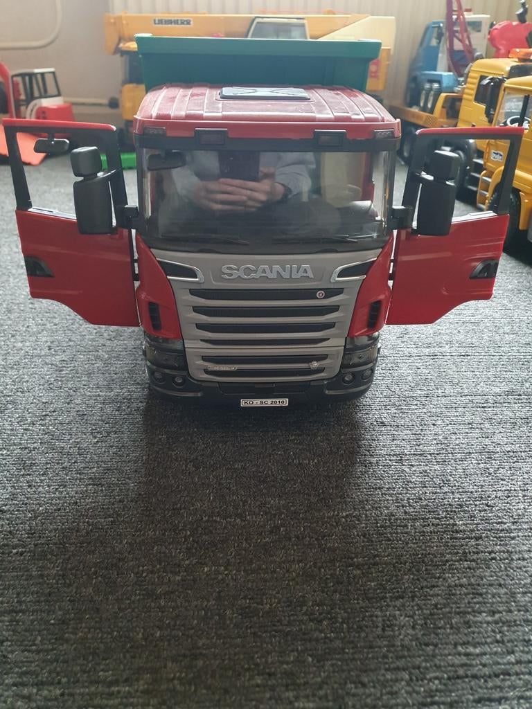 Bruder vrachtwagen kipper, Ophalen, Gebruikt