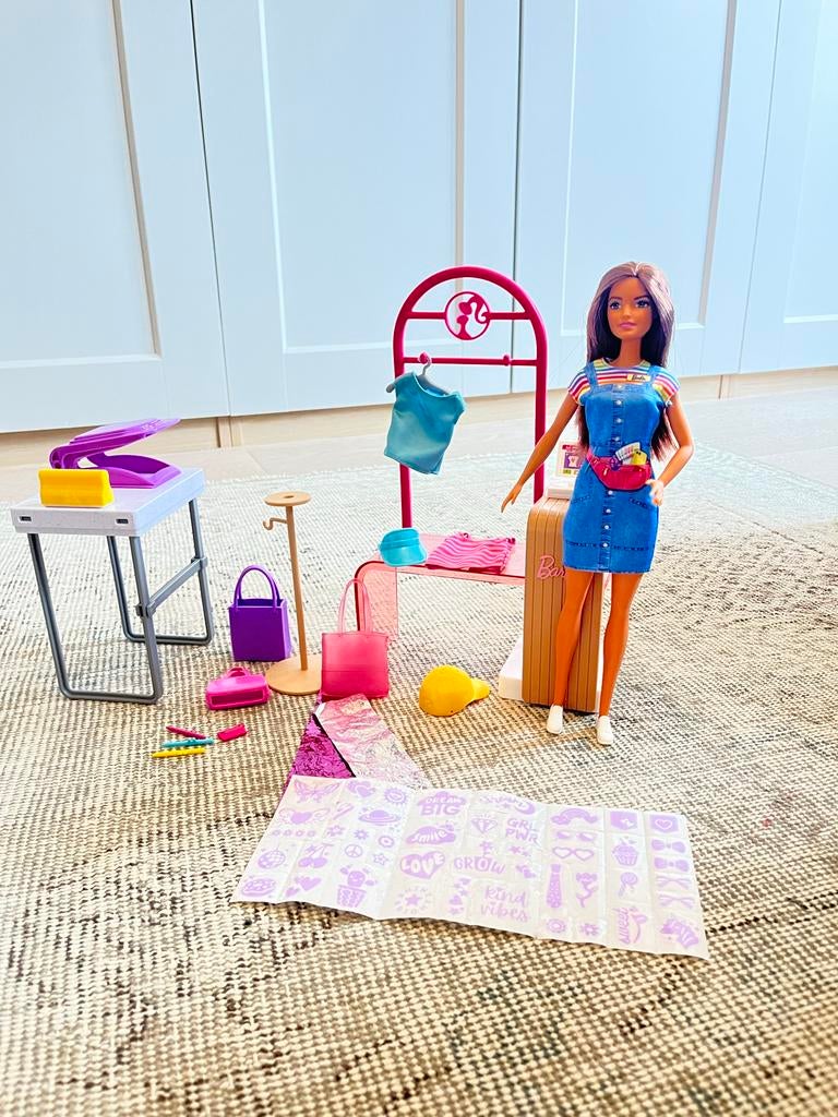 Barbie maak en verkoop boetiek, Ophalen, Zo goed als nieuw