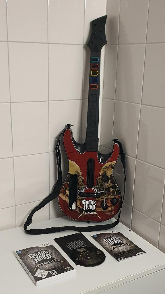 WII Guitar Hero Metallica met Gitaar Controller Bundle, Muziek, Gebruikt, 1 speler, Ophalen of Verzenden