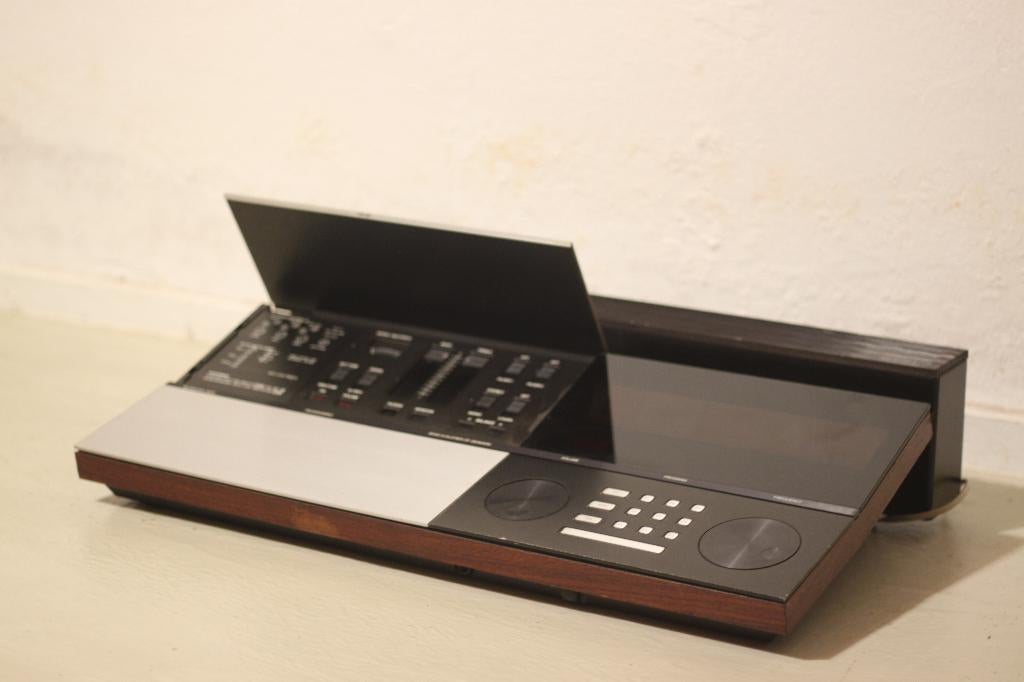 Bang & Olufsen Beomaster 8000 restauratie onderdelen, Audio, Tv en Foto, Versterkers en Receivers, Niet werkend, Stereo, 120 watt of meer