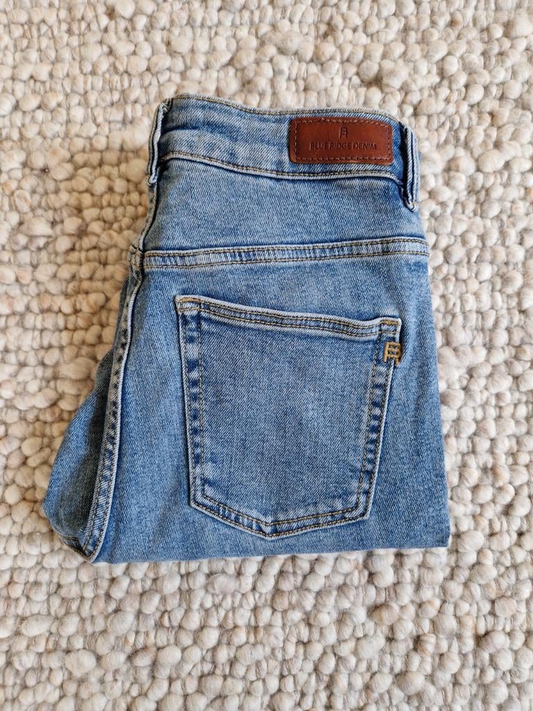 Nieuwe jeans - spijkerbroek - Blue Ridge Denim W26 - L32, Kleding | Dames, Blauw, WE, Nieuw, Ophalen of Verzenden