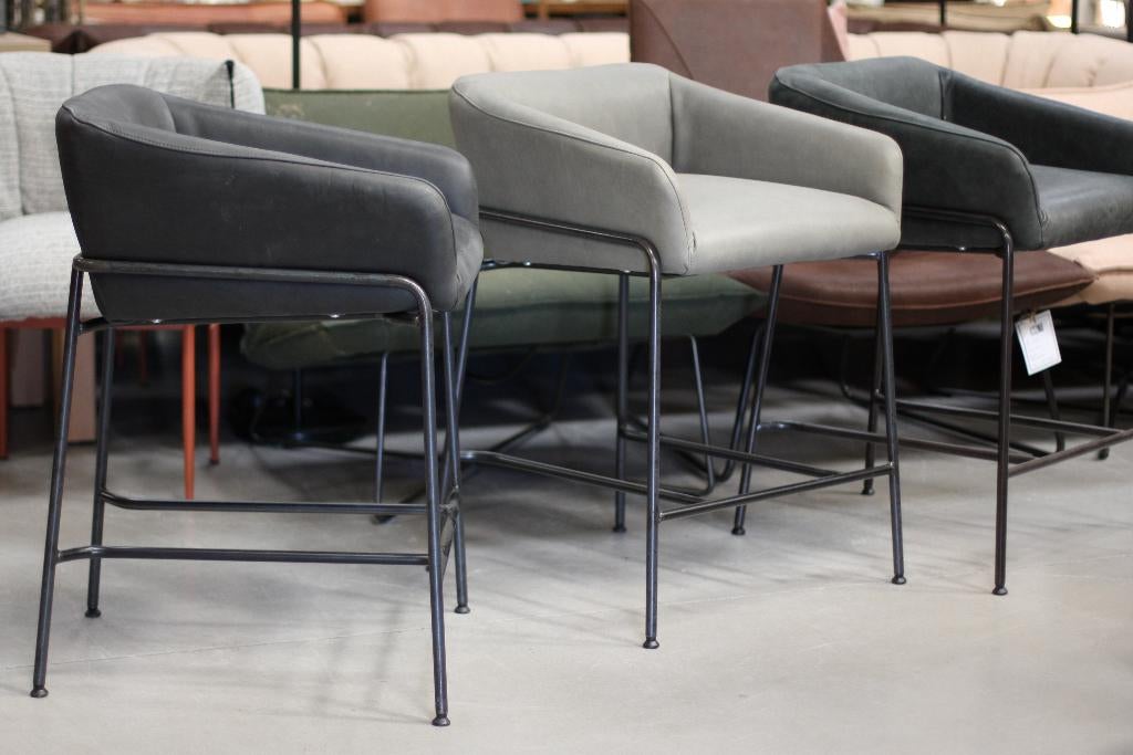 3 x luxe barstoel Jolly Jess design metaal & leer barkruk, Ophalen, Met voetsteun, 60 tot 90 cm, Zo goed als nieuw