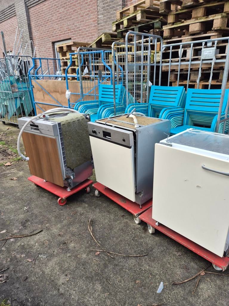 Vaatwasser diverse merken zo goed als nieuw, Witgoed en Apparatuur, Vaatwasmachines, Ophalen of Verzenden, Zo goed als nieuw, Minder dan 85 cm