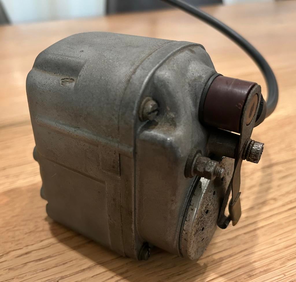 Magneti Marelli MCR 12Q magneto voor 1 cylinder motor, CW, Ophalen of Verzenden, Gebruikt