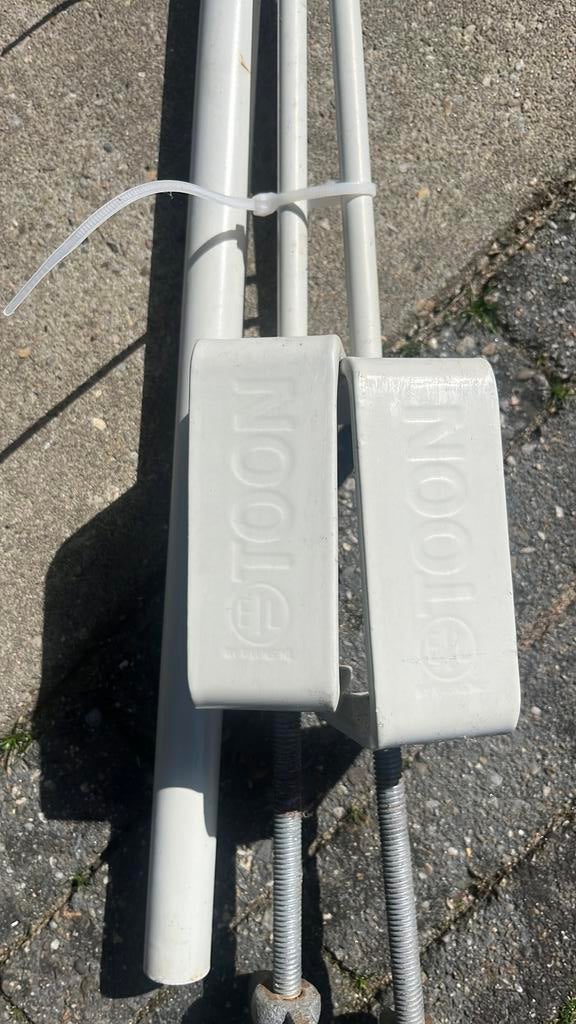 Tafelklem Toon van E|L by Deens lichtgrijs, Ophalen, Zo goed als nieuw