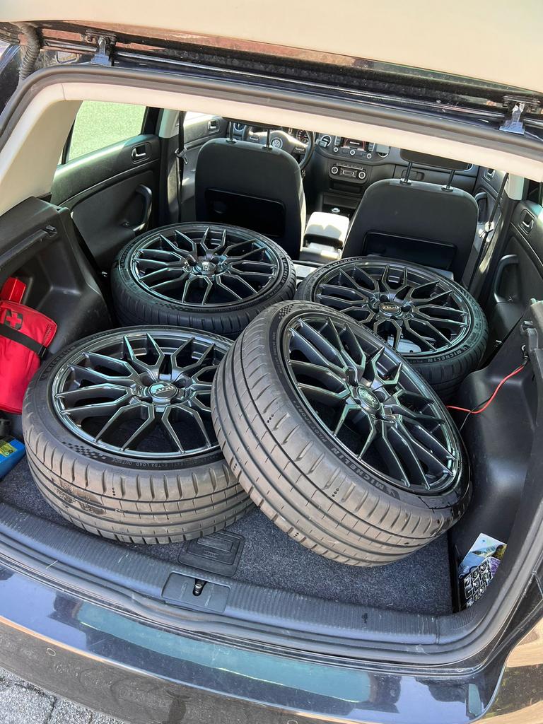 Dotz velgen 4x100 17 inch, Auto-onderdelen, Banden en Velgen, Ophalen, Gebruikt, Banden en Velgen, 17 inch