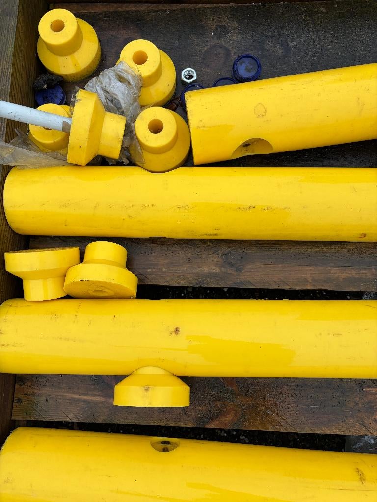 kunststof palen speelpalen afrasting paal ( 211 ), Ophalen, Gebruikt, Minder dan 180 cm, Palen