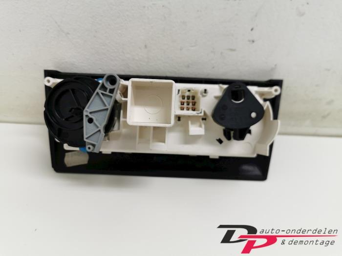 Kachel Bedieningspaneel van een Opel Vectra, Auto-onderdelen, Dashboard en Schakelaars, Gebruikt, -, -, Opel