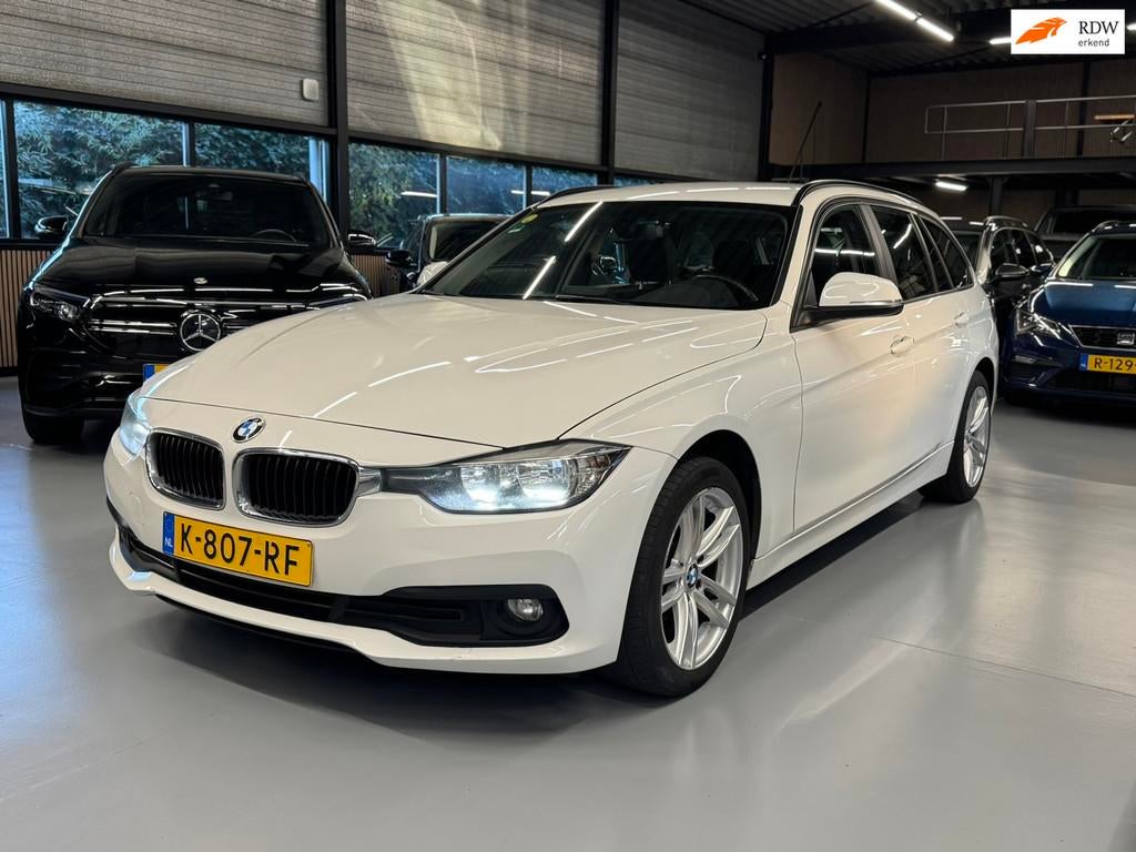 BMW 3-serie Touring 318d Automaat/Facelift/Led 2016, Auto's, Automaat, 745 kg, Achterwielaandrijving, 4 cilinders