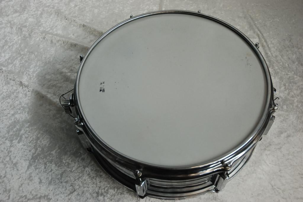 Pearl Metalen snaredrum uit 1962 14x5 inch  <25251214>, Gebruikt, Drums of Percussie, Ophalen of Verzenden, .