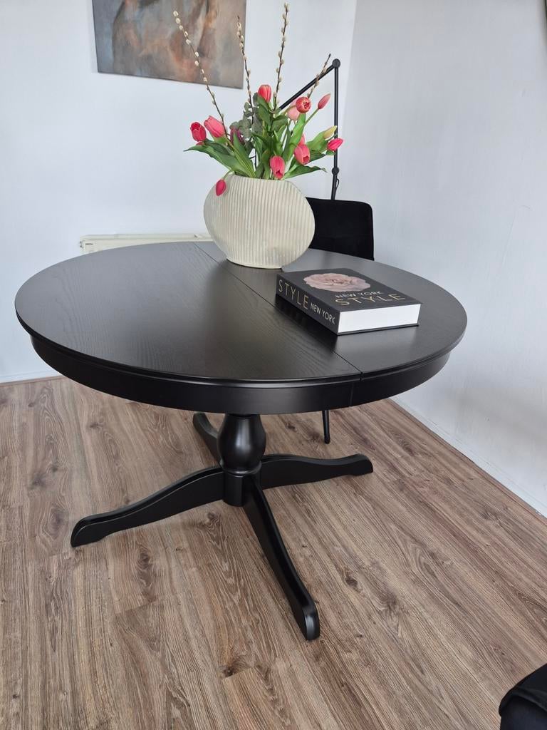 IKEA Ingatorp uitschuifbare eettafel, zwart, Ophalen, Gebruikt, 100 tot 150 cm, Rond
