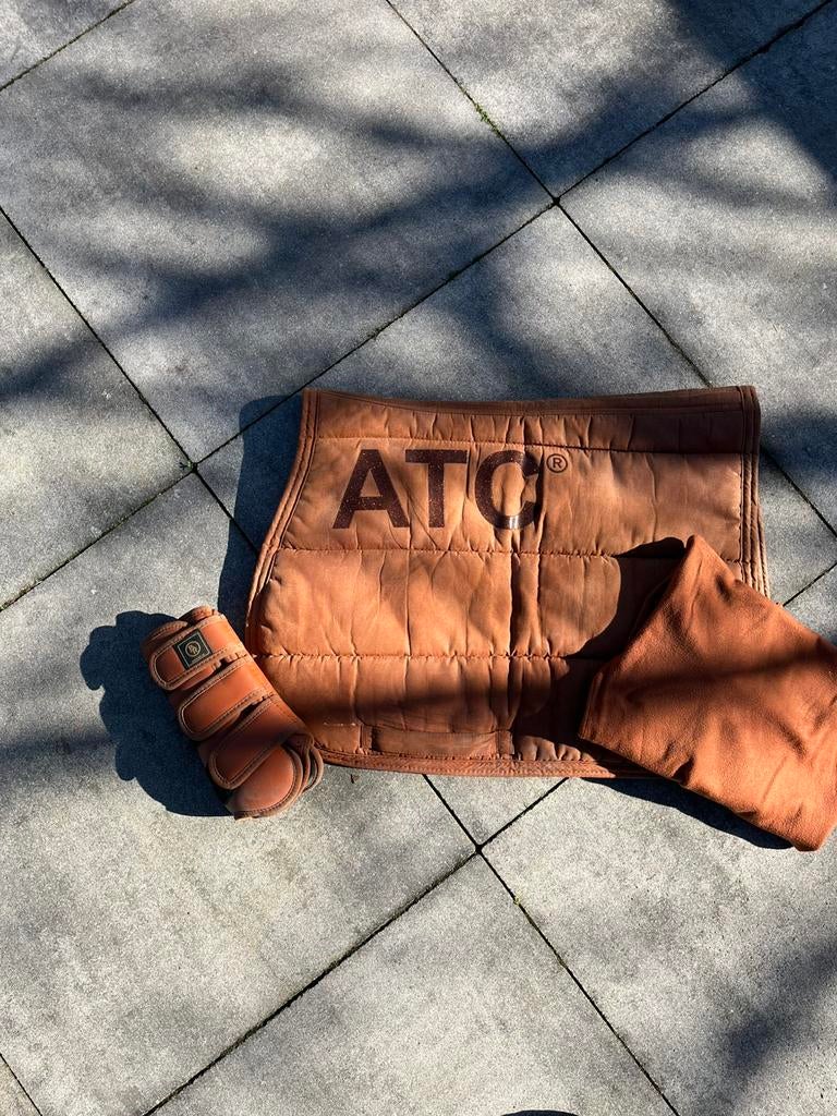 Setje paard, dekje, Dieren en Toebehoren, Paarden en Pony's | Dekens en Dekjes, Full (L), Oranje, Ophalen of Verzenden, Zo goed als nieuw