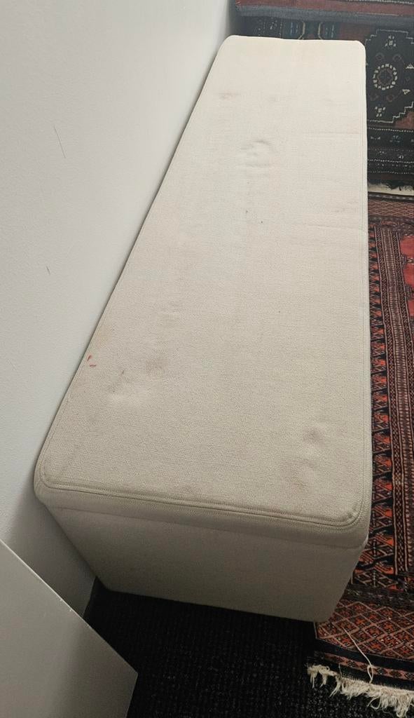 Praktische Opbergbank - Ideaal voor extra ruimte, Huis en Inrichting, Banken | Bankstellen, Ophalen, Gebruikt, Minder dan 75 cm