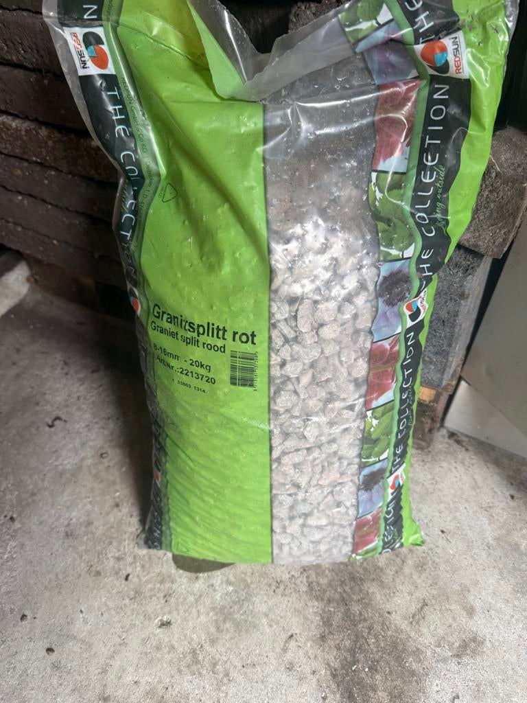 Tuin grind GRATIS AFHALEN, Tuin en Terras, Grind, Keien en Split, Ophalen of Verzenden, Zo goed als nieuw, Rood, Grind