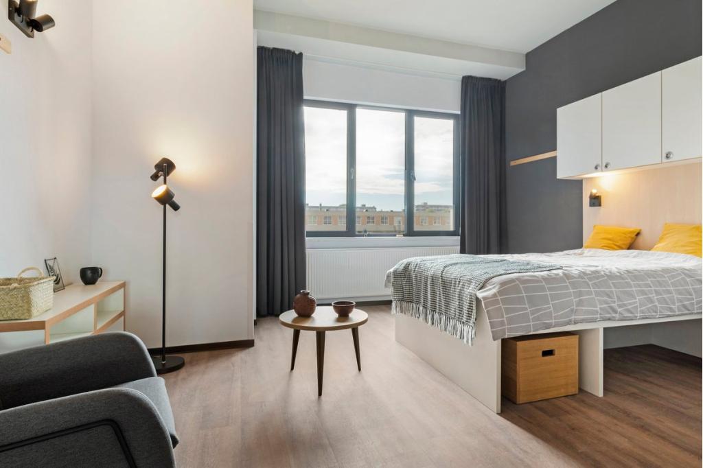 NIEUW! Woonruimte te huur Bijlmerdreef, Amsterdam, Huizen en Kamers, Huizen te huur