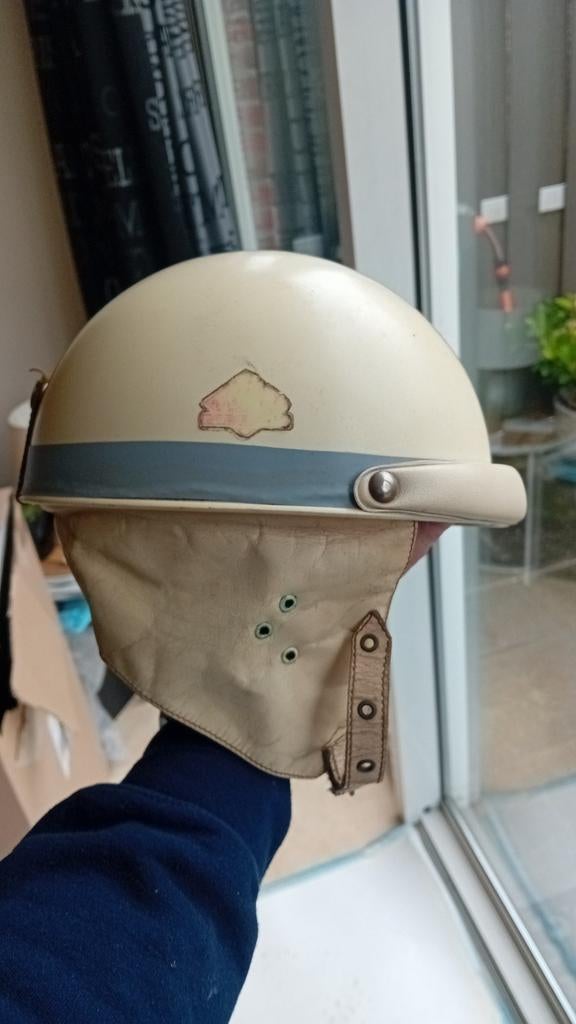 Oude vintage motor brommer helm in maat 55 jaren '60, Ophalen of Verzenden, Gebruikt, Small, Onbekend