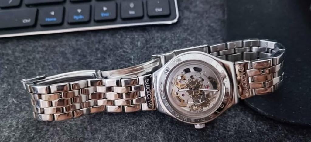 SWATCH Irony Polshorloge - Stijlvol en Gebruikt, Ophalen of Verzenden