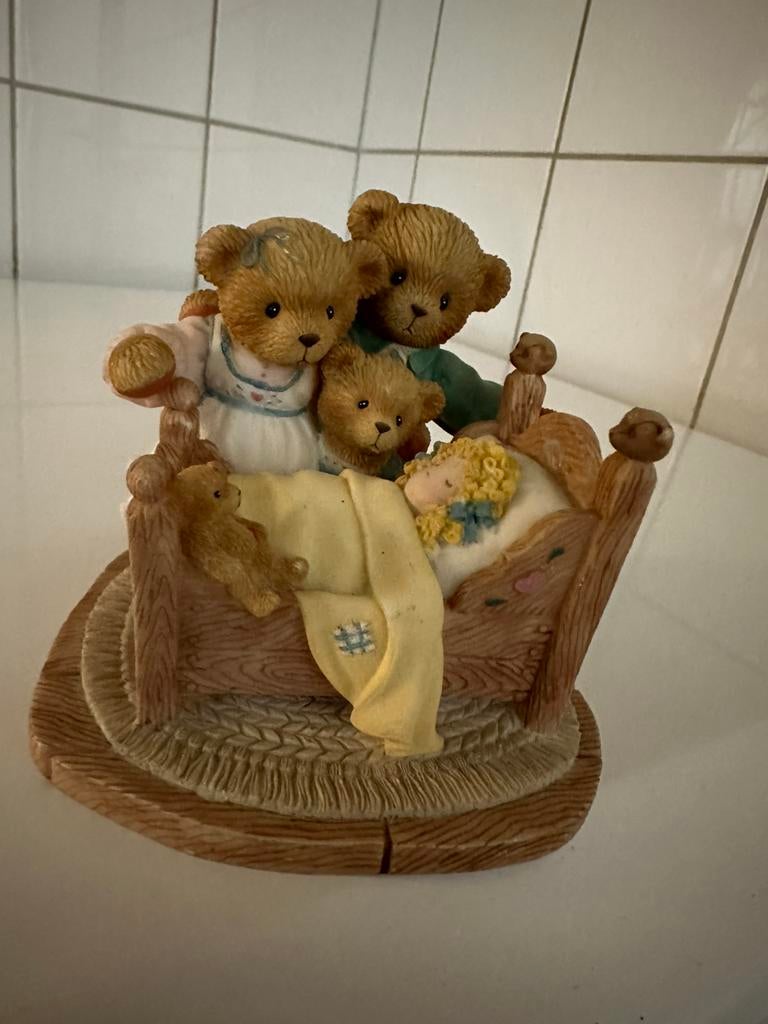 Cherished teddies  katrina  fritz en forrest 2001, Verzamelen, Ophalen of Verzenden, Zo goed als nieuw, Beeldje, Cherished Teddies