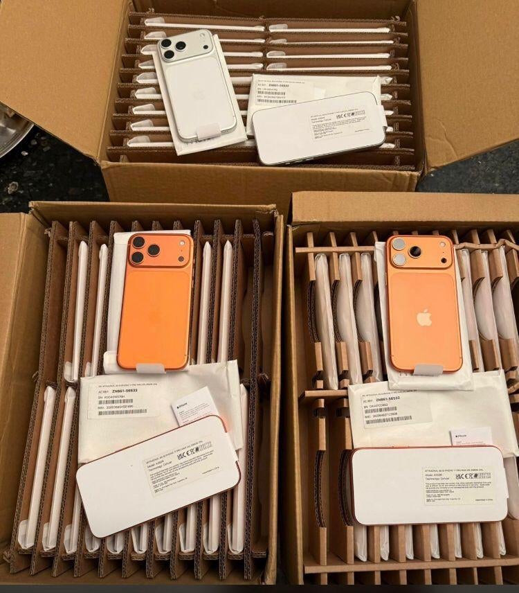 iphone 17 pro max/ 16 pro/ 15 plus/ 14/ 13/ 12/ mini/ 11/ SE, Telecommunicatie, Mobiele telefoons | Apple iPhone, Ophalen, Nieuw