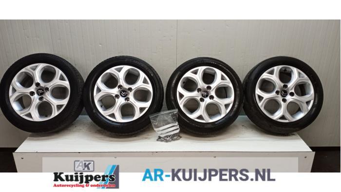 Sportvelgenset + banden van een Citroen C3, Auto-onderdelen, Banden en Velgen, Gebruikt, -, -, -