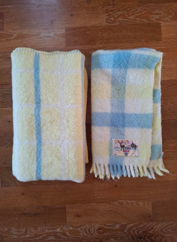 Vintage AaBe wollen kinderdekentjes, Ophalen of Verzenden, Gebruikt, 100 cm of meer, Deken