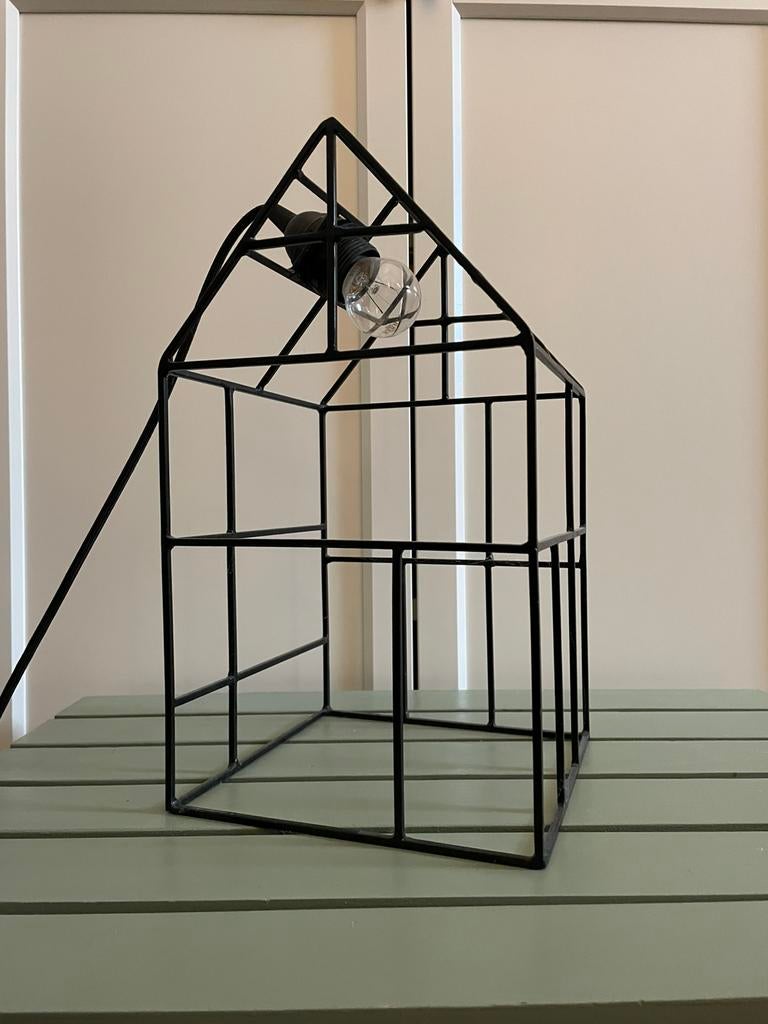 Lamp metalen huis frame zwart, Ophalen of Verzenden, Zo goed als nieuw, Metaal, Minder dan 50 cm