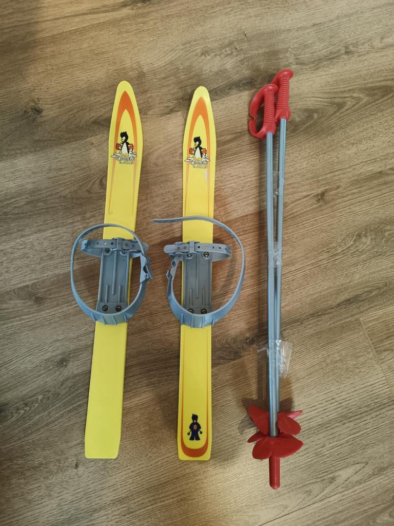 Plastic ski's voor kinderen 65 cm lang, Sport en Fitness, Skiën en Langlaufen, Gebruikt, Skiën, Minder dan 100 cm, Ski's