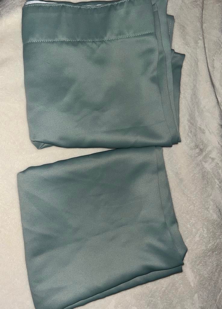 Mooie turquoise gordijnen - B1,40m x L1,60m, Gebruikt, 100 tot 150 cm, Blauw, Ophalen of Verzenden