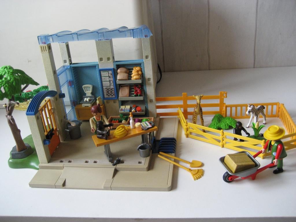 playmobil diervoederstation 4461 met extra dieren, Ophalen of Verzenden, Zo goed als nieuw