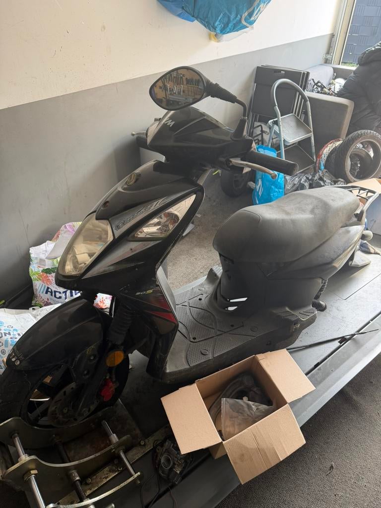 Sym orbit onderdelen, Fietsen en Brommers, Brommeronderdelen | Scooters, Ophalen of Verzenden, Zo goed als nieuw, Overige typen