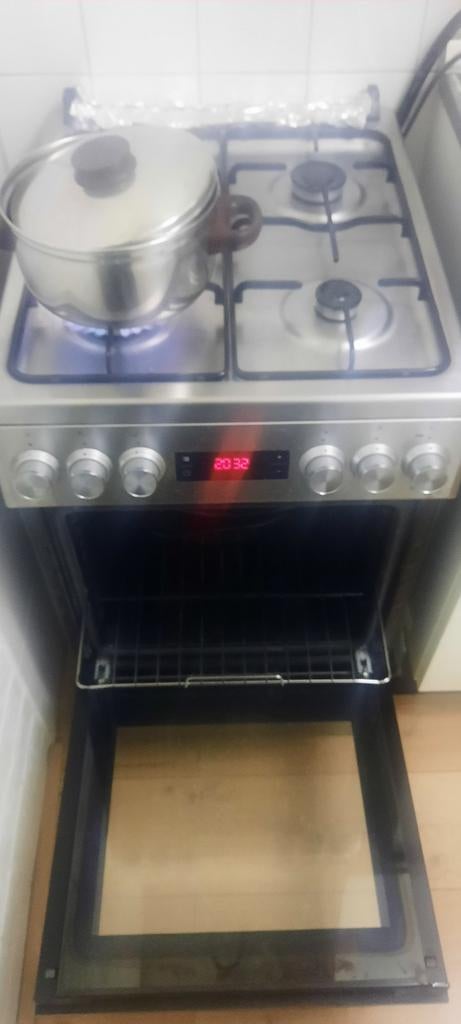 Gasfornuis BEKO, Gas, Vrijstaand, 85 tot 90 cm, 4 kookzones