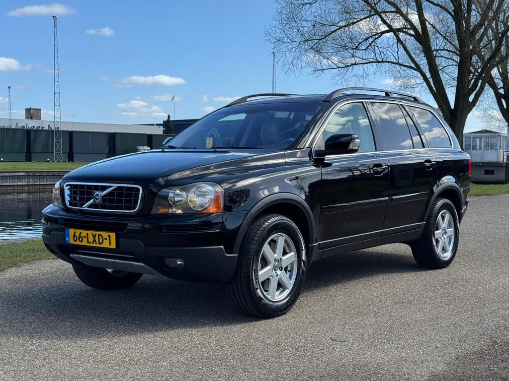 Volvo XC90 3.2 AWD | Youngtimer | Navi | Leer | Schuifdak |, Auto's, Volvo, XC90, Beige, Zwart, Bedrijf