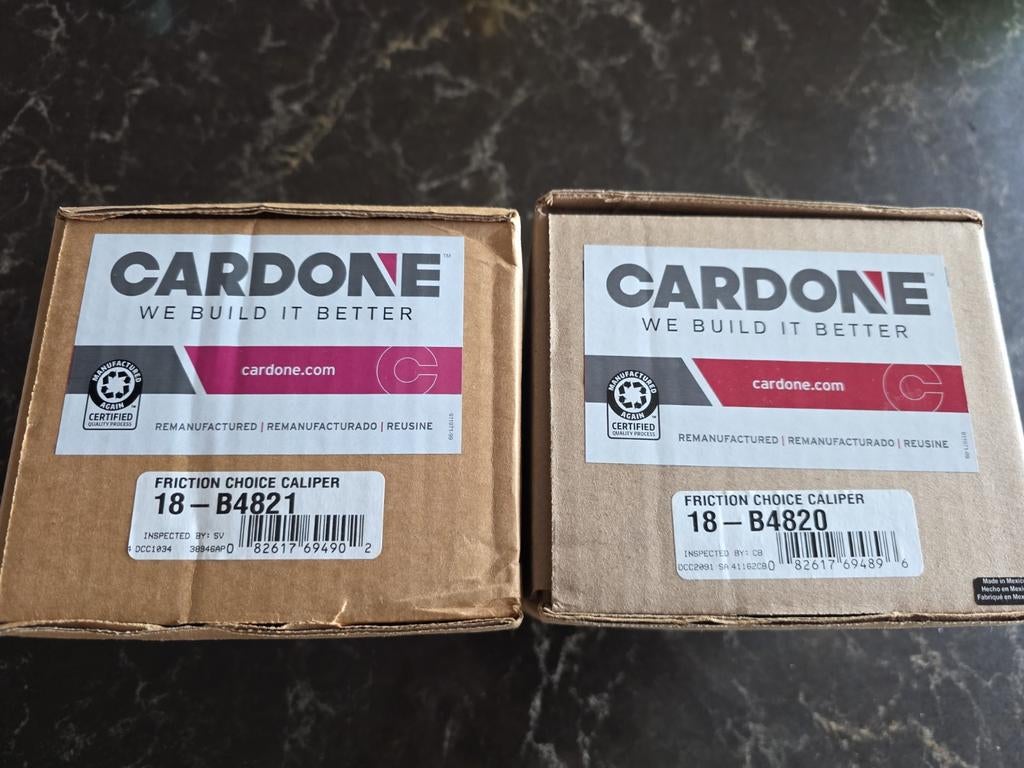 Ford USA remklauw set links + rechts  18-B4820&18-B4821, Auto-onderdelen, Ophalen, Nieuw, Lincoln