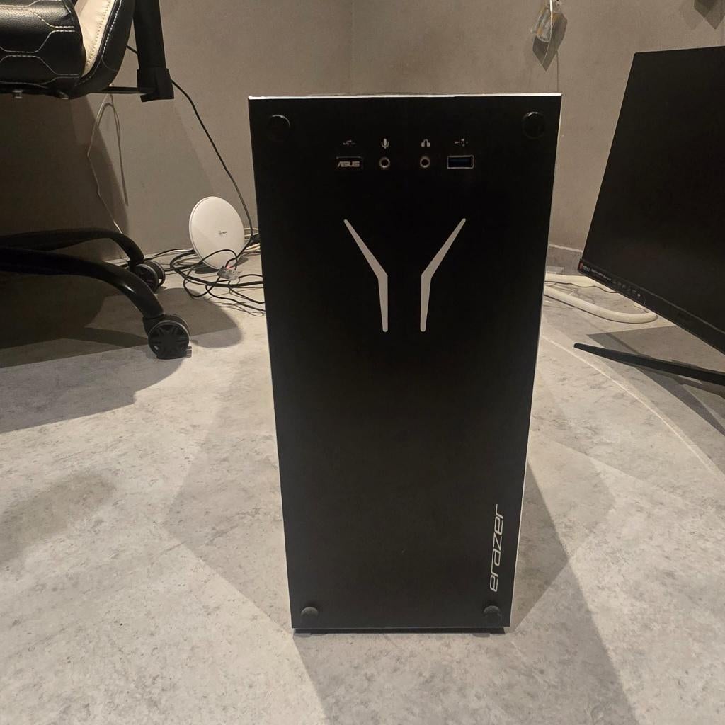 PC, Microphone en Monitor, 8 GB, Erazer, Ophalen of Verzenden, Gaming