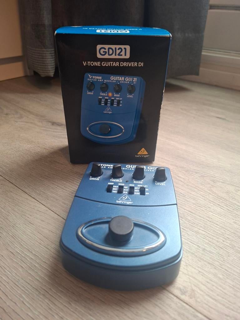 Behringer GDI21 V-Tone Gitaar Amp Modeler / Driver DI, Muziek en Instrumenten, Effecten, Ophalen of Verzenden, Gebruikt, Distortion, Overdrive of Fuzz