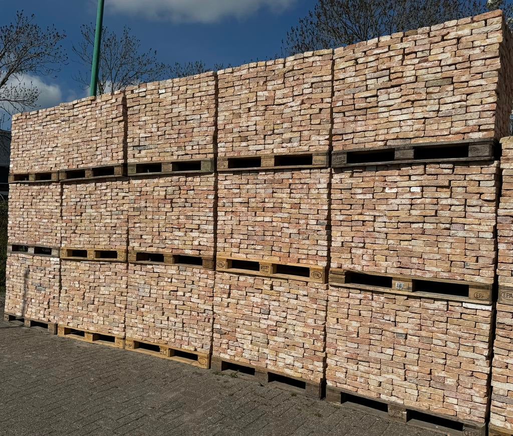 17000 stuks metsel geeltjes appelbloesem 1 partij 18x4.4X9cm, Ophalen, Bakstenen, Info@walstra.nl, Walstra