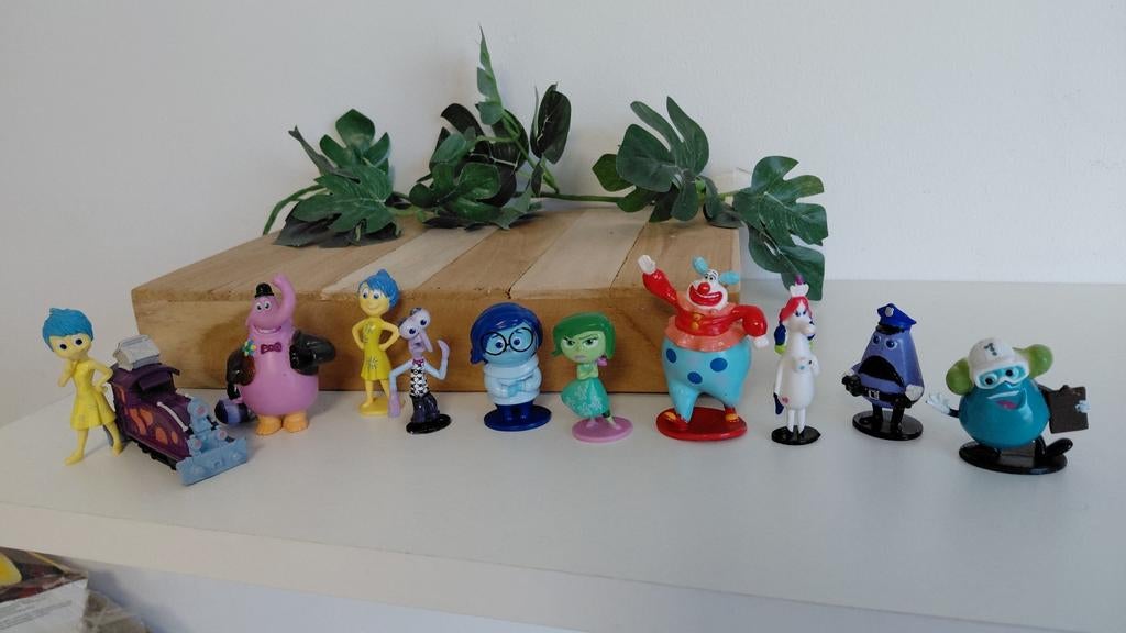 Disney poppetjes Inside out setje, Verzamelen, Poppetjes en Figuurtjes, Ophalen of Verzenden, Zo goed als nieuw
