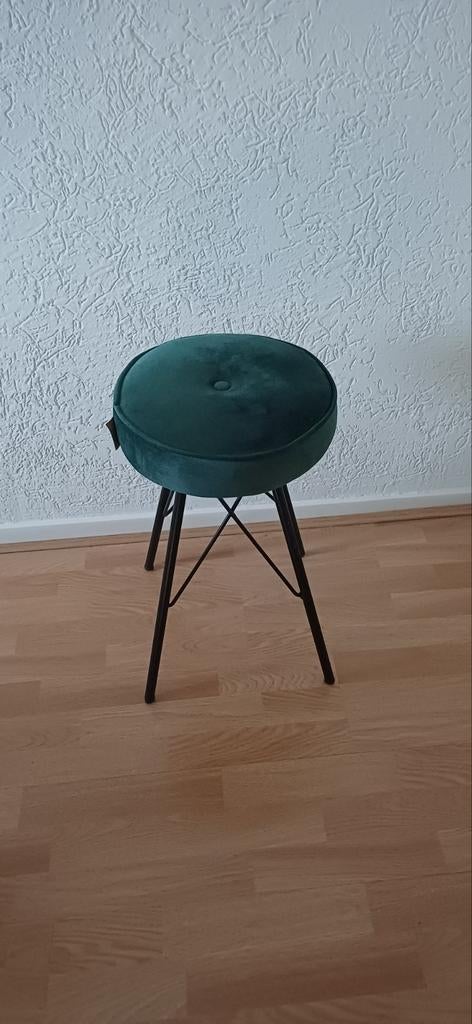 Leuk groen velours krukje, Huis en Inrichting, Krukjes, Ophalen, Zo goed als nieuw, Hout