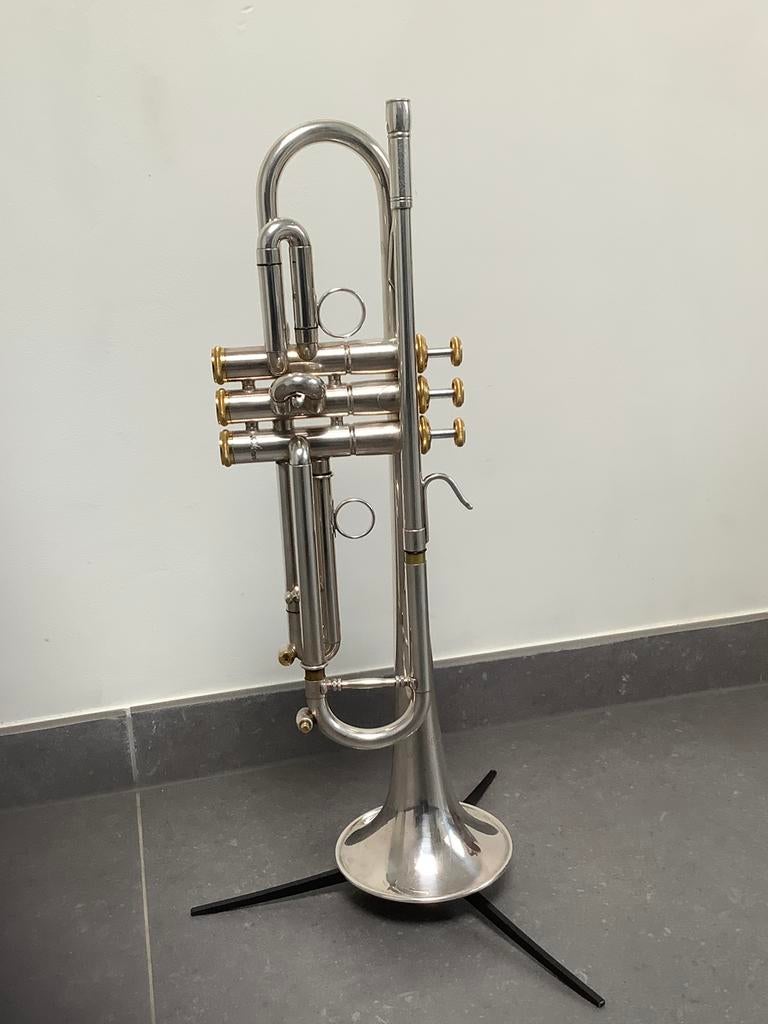 Tekoop trompet merk Stomvi. Bb, Ophalen, Zo goed als nieuw, Overige typen