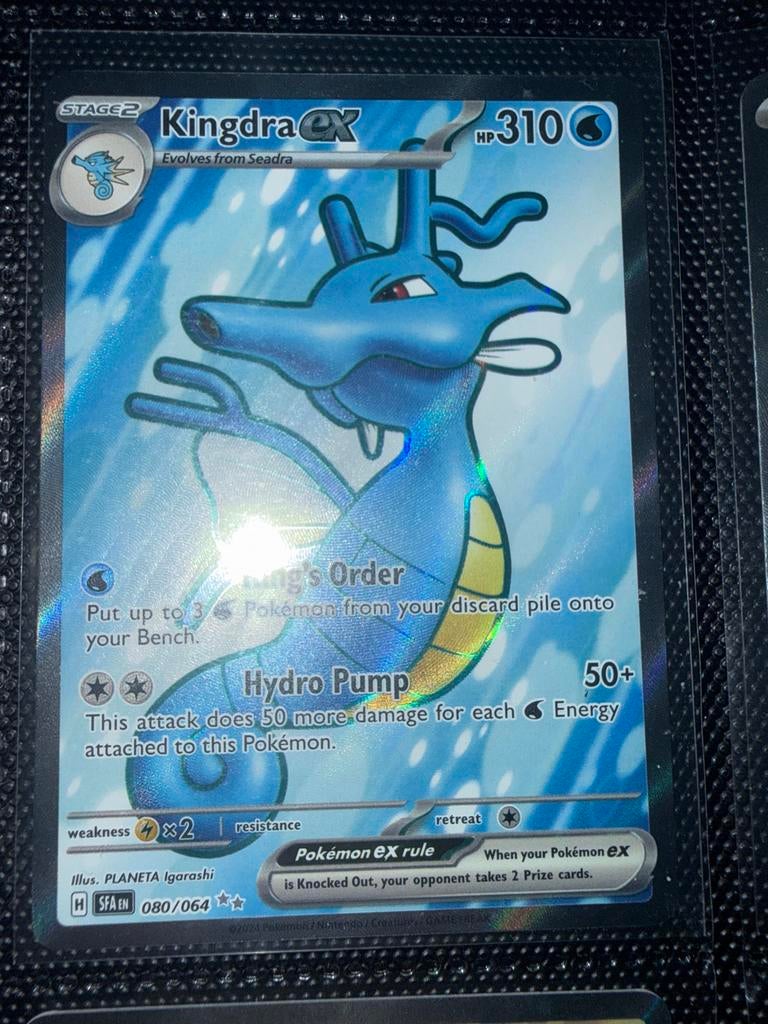 Kingdra ex - SFA EN 080/064, Ophalen of Verzenden, Zo goed als nieuw, Losse kaart, Foil
