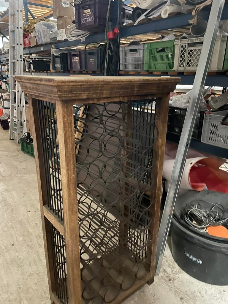 Wijnhouder kast, Ophalen, Zo goed als nieuw, Hout, Minder dan 50 cm